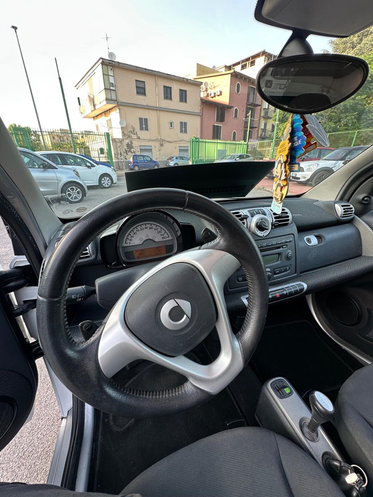 Smart ForTwo 1000 52 kW MHD coupé passion