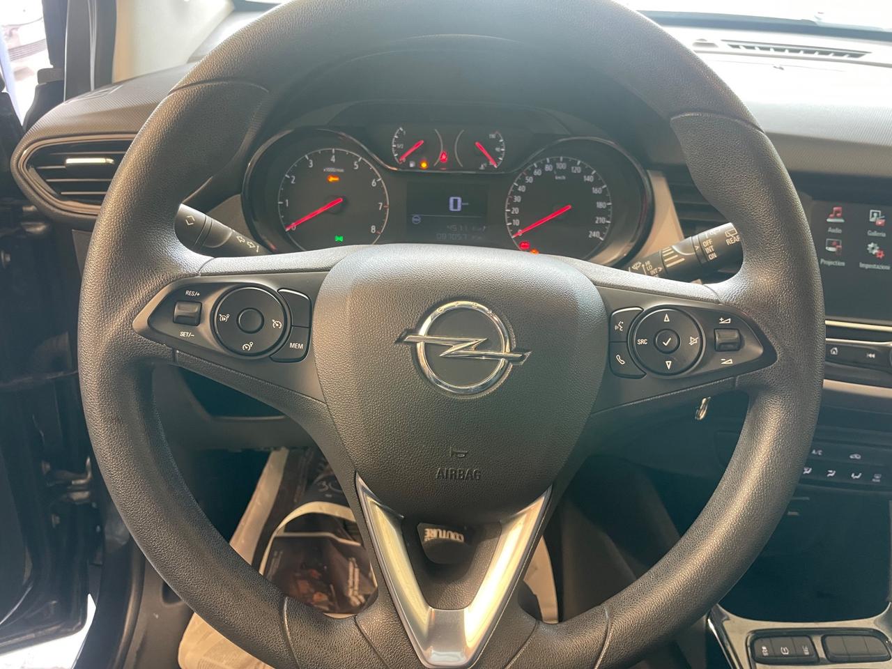 Opel Crossland X 1.2 12V Advance