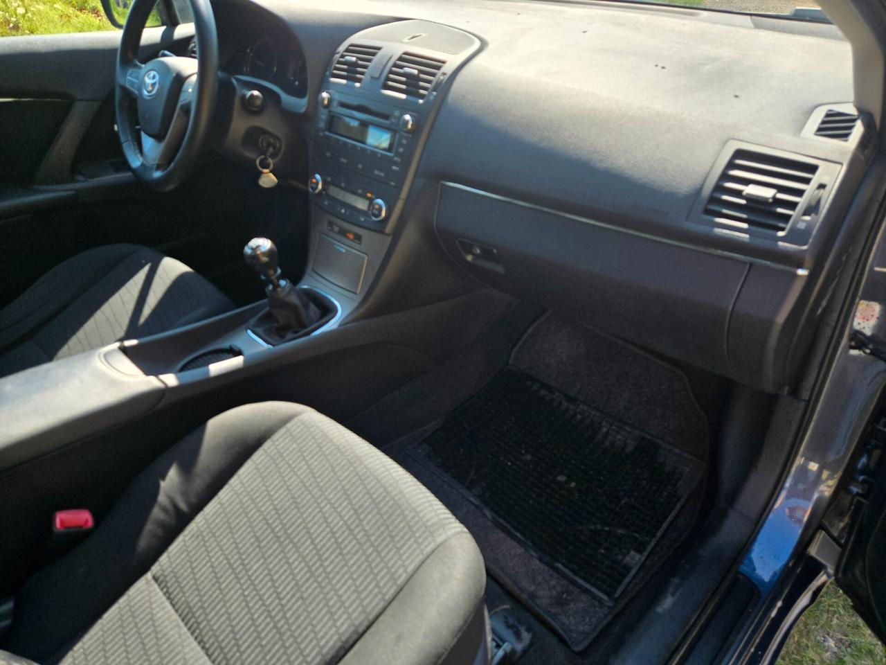 Toyota Avensis 2.0 D-4D Sol