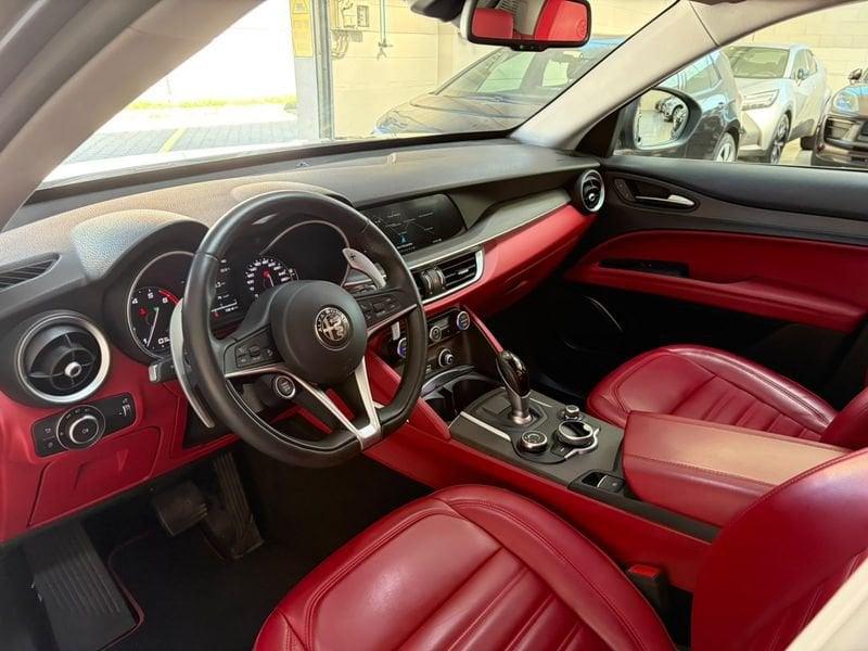 Alfa Romeo Stelvio 2.0 Turbo Benzina 280CV AT8 Q4 Executive