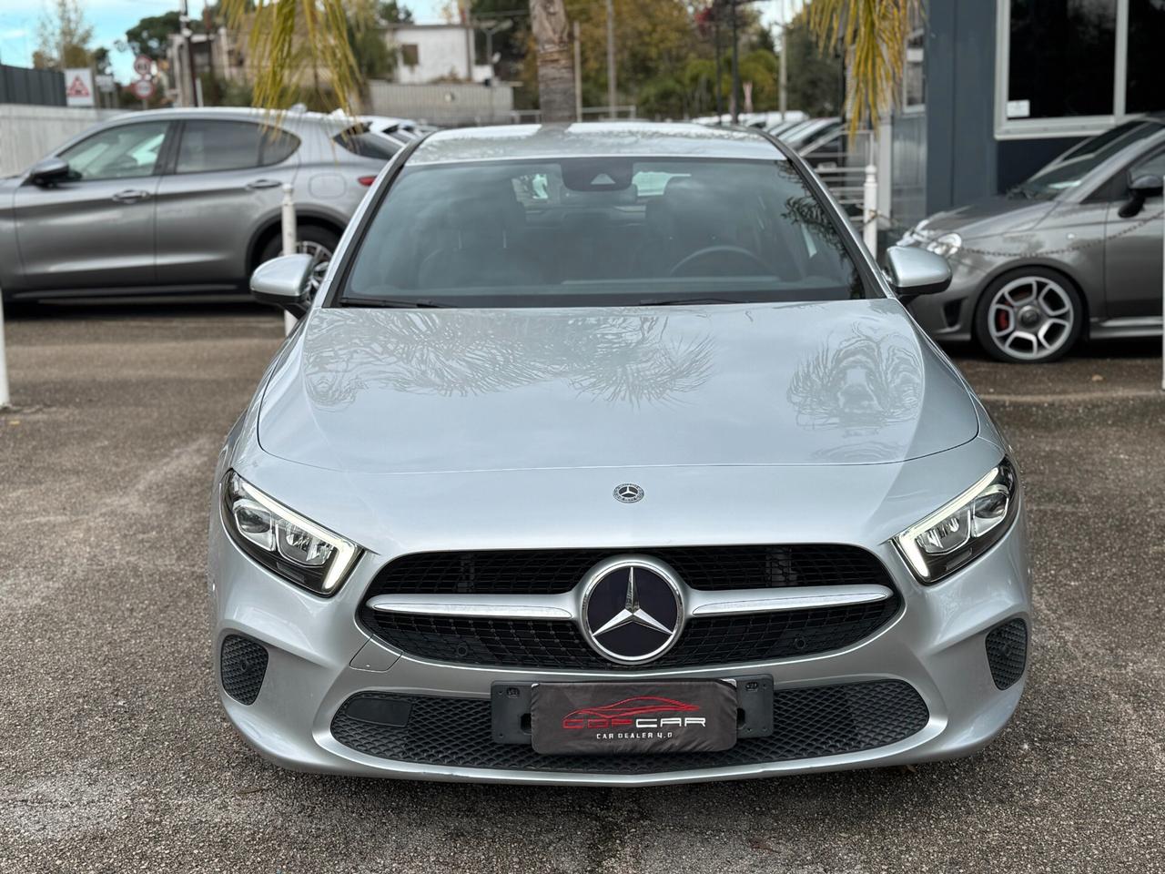 Mercedes-benz A 180d Automatic Business Extra 2019