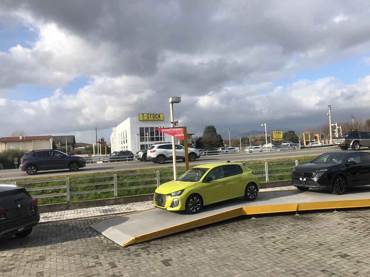 Peugeot 208 PureTech 100 Stop&Start 5 porte Allure