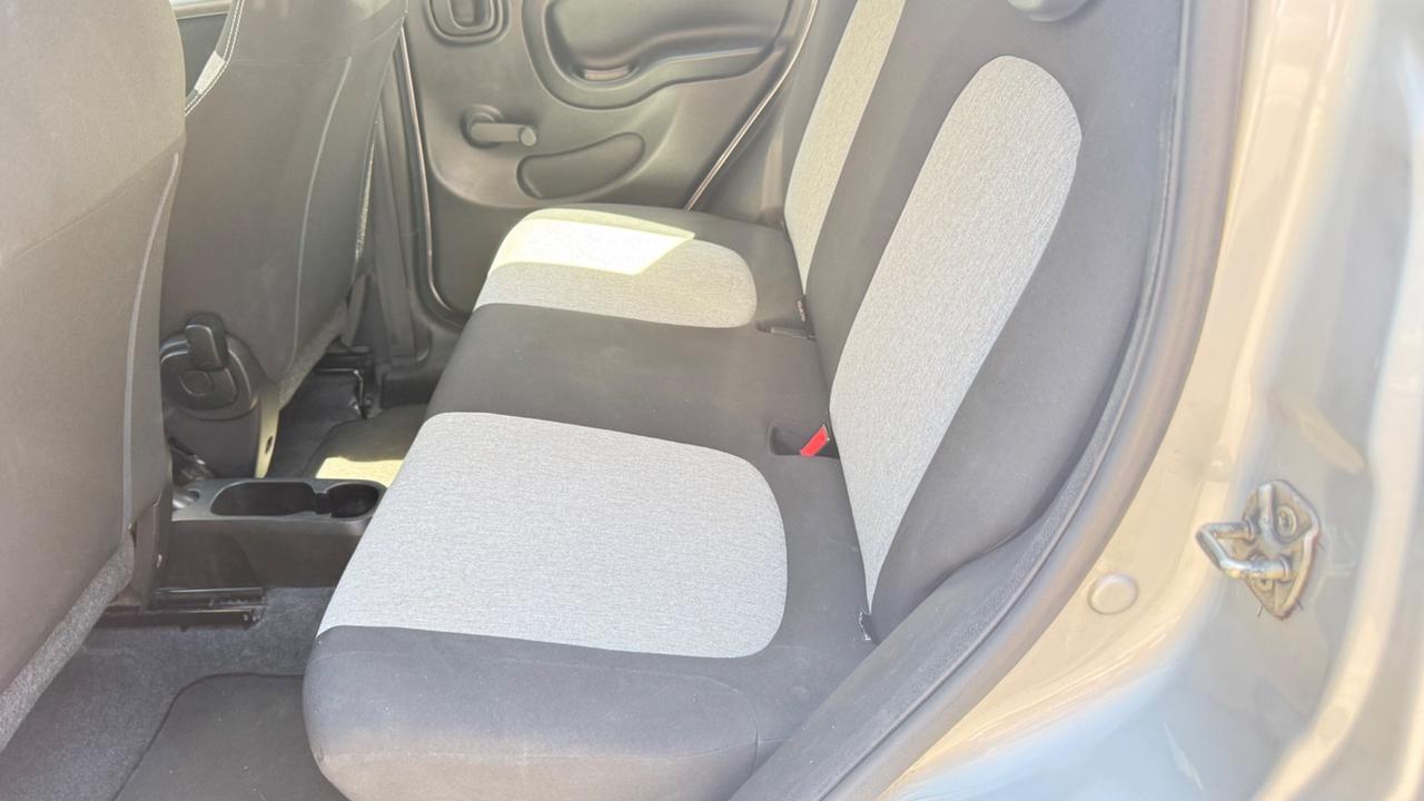 Fiat Panda 1.2 EasyPower Lounge GPL LED COMANDI AL VOLANTE PDC BLUETOOTH CERCHI 15