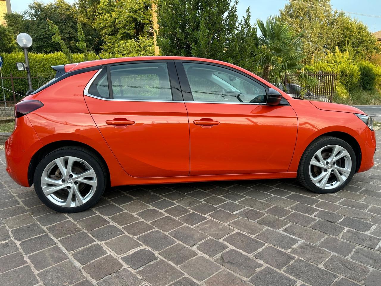 Opel Corsa 1.2 100 CV Elegance - nessun vincolo di finanziamento