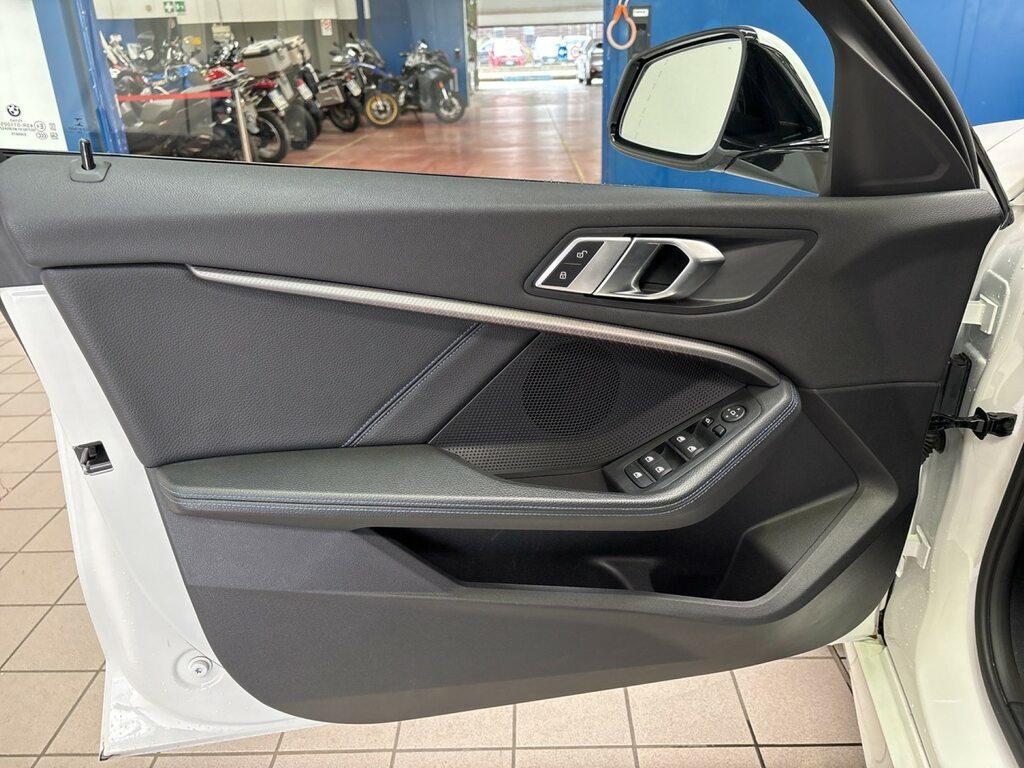 BMW Serie 1 5 Porte 116 d SCR Msport DCT