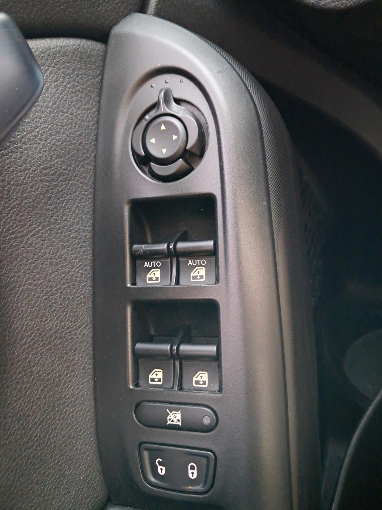 Fiat 500X 1.3-Mtj 95CV- CROSS*NAVI*LED