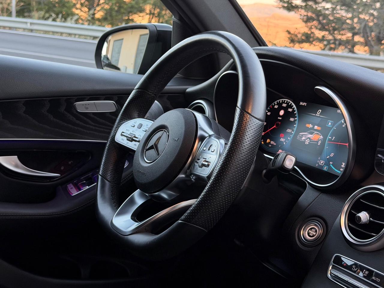 Mercedes-benz GLC 300 d 4Matic AMG Premium - TETTO