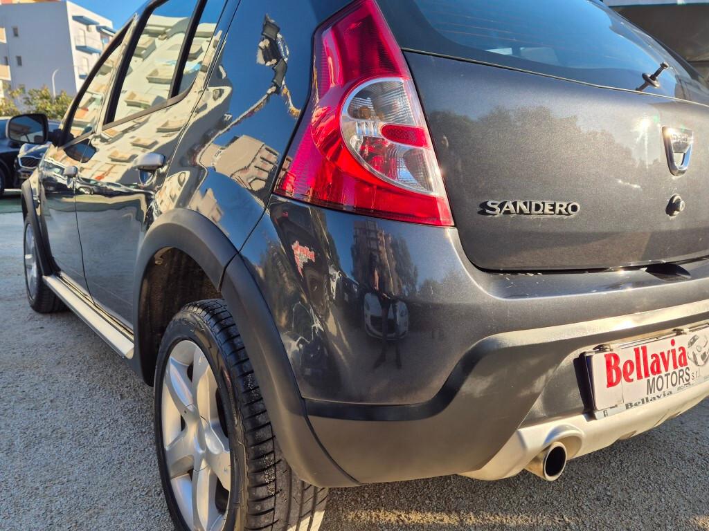 Dacia Sandero Stepway 1.5 dCi 90CV