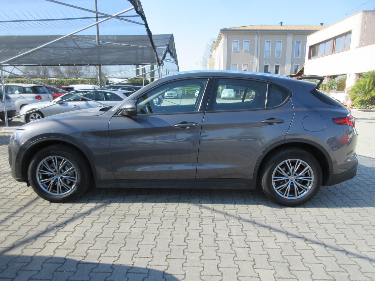 Alfa Romeo Stelvio 2.2 Turbodiesel 190 CV AT8 RWD Business