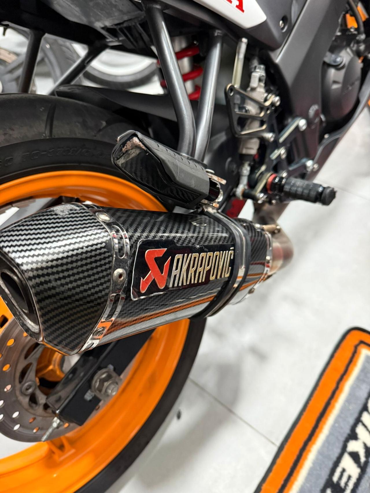 Honda CBR 125 R Repsol