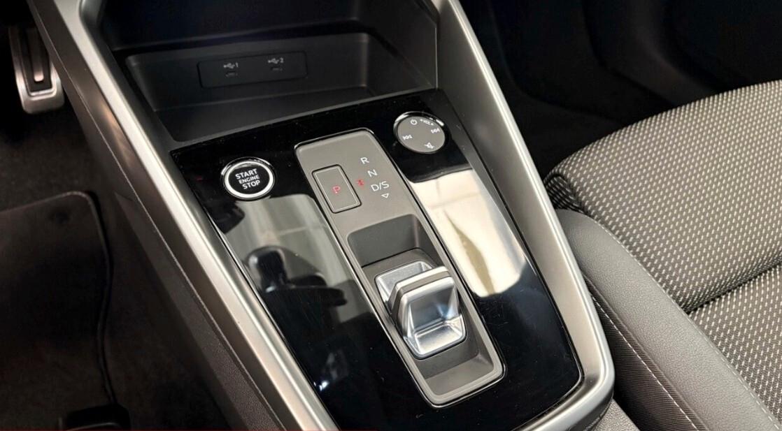 Audi A3 Sportback 40 Tdi Q. S-tr. S-line, 19", Matrix, Acc