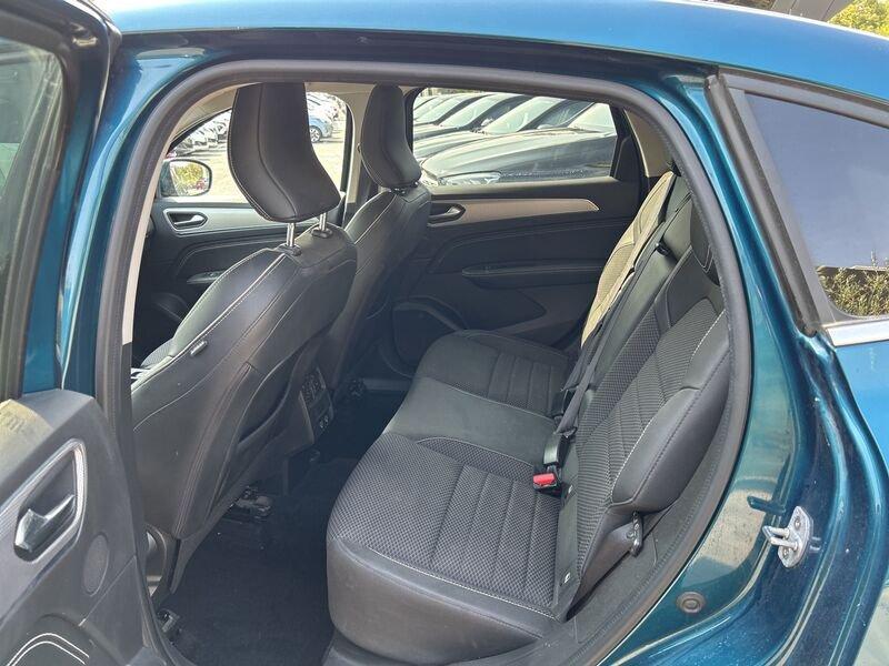 Renault Arkana 2021 1.6 E-Tech hybrid Intens 145cv