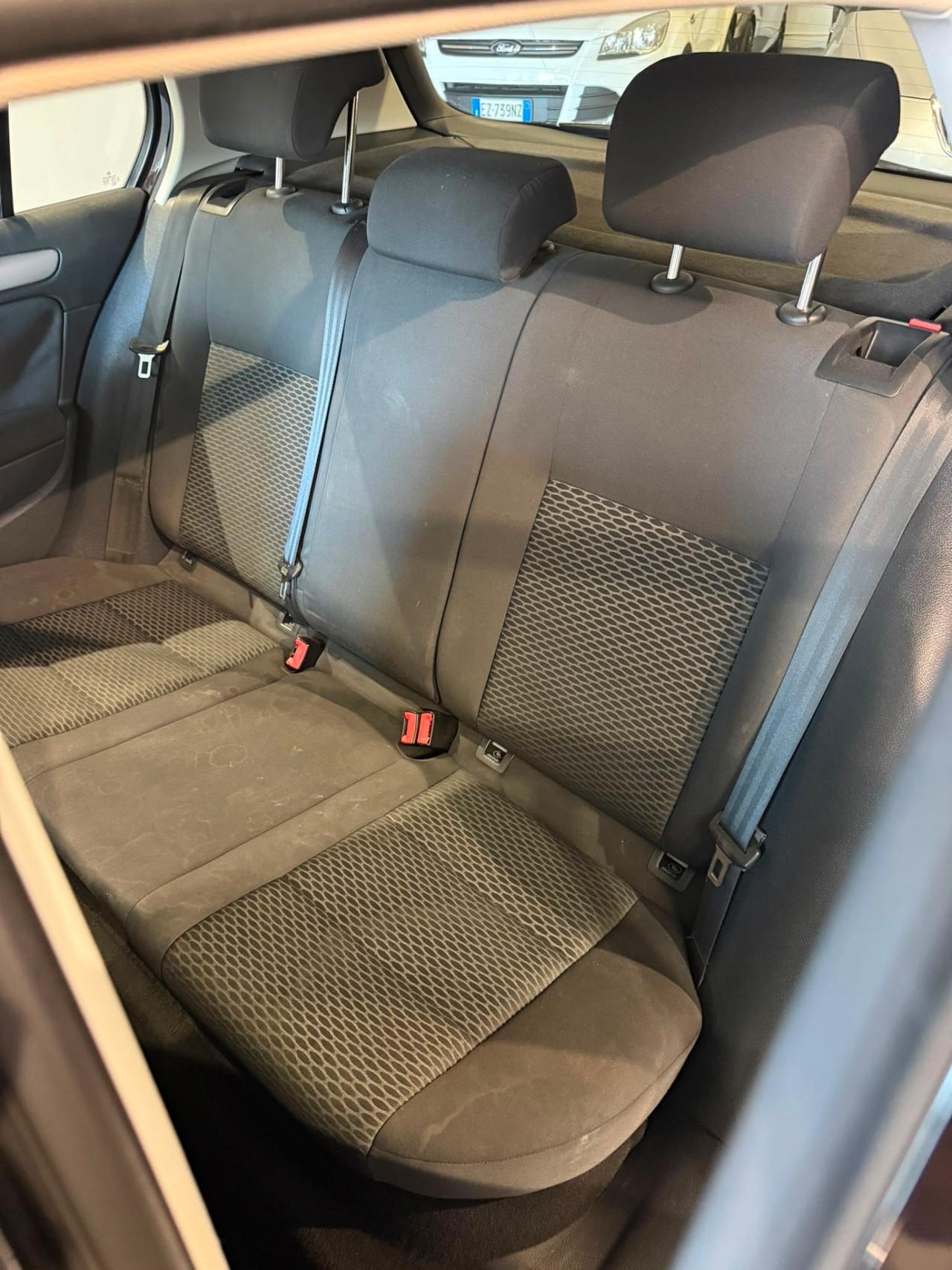 Volkswagen Golf -NEOPATENTATI