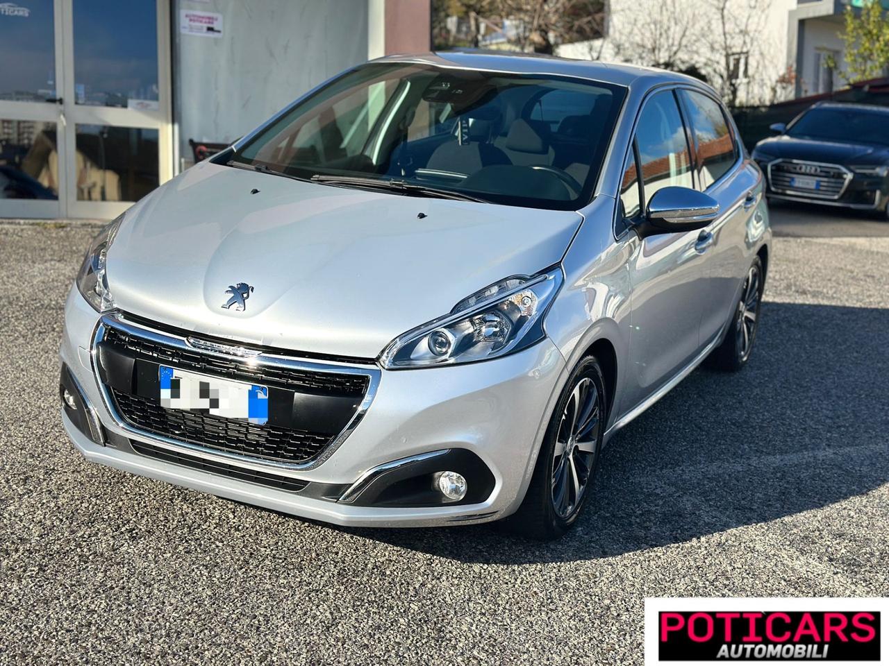 Peugeot 208 BlueHDi 100 5 porte Allure