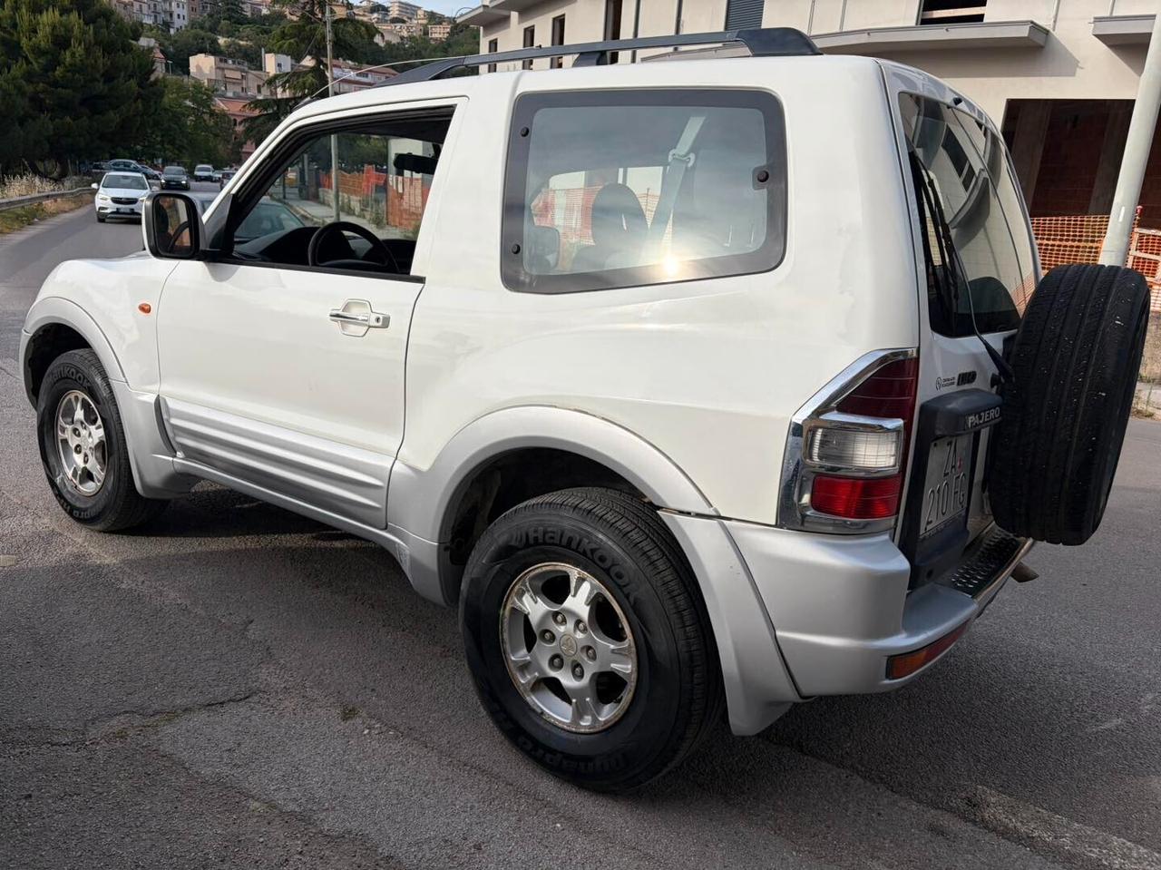 Mitsubishi Pajero 3.2 16V DI-D 5p. GLX