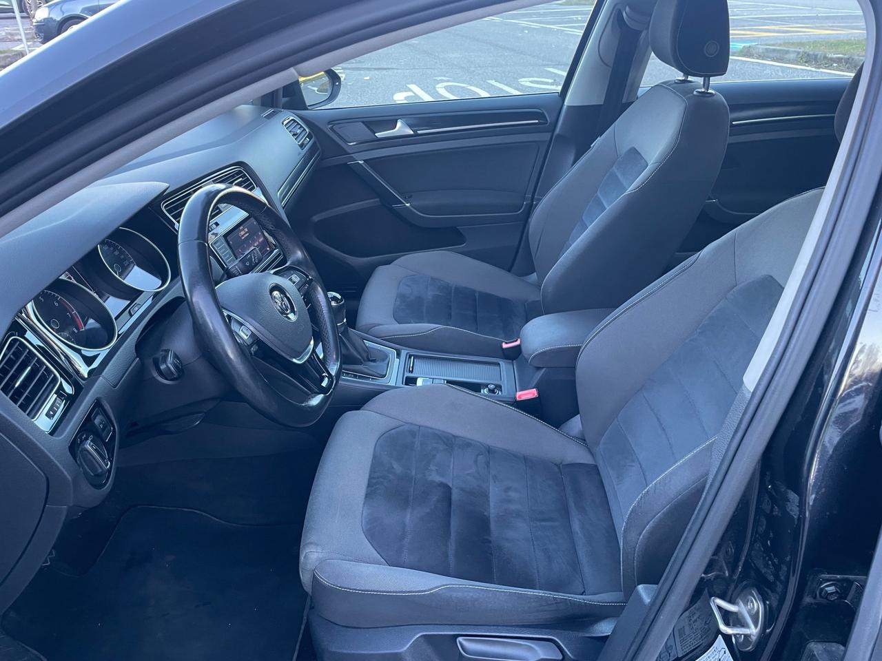 Volkswagen Golf 1.4 TSI 5p. *Neopatentati*Cerchi*