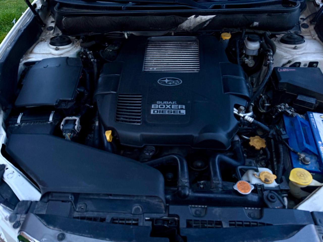 Subaru OUTBACK 2.0D 4*4 GARANZIA 12 mesi ! ! !