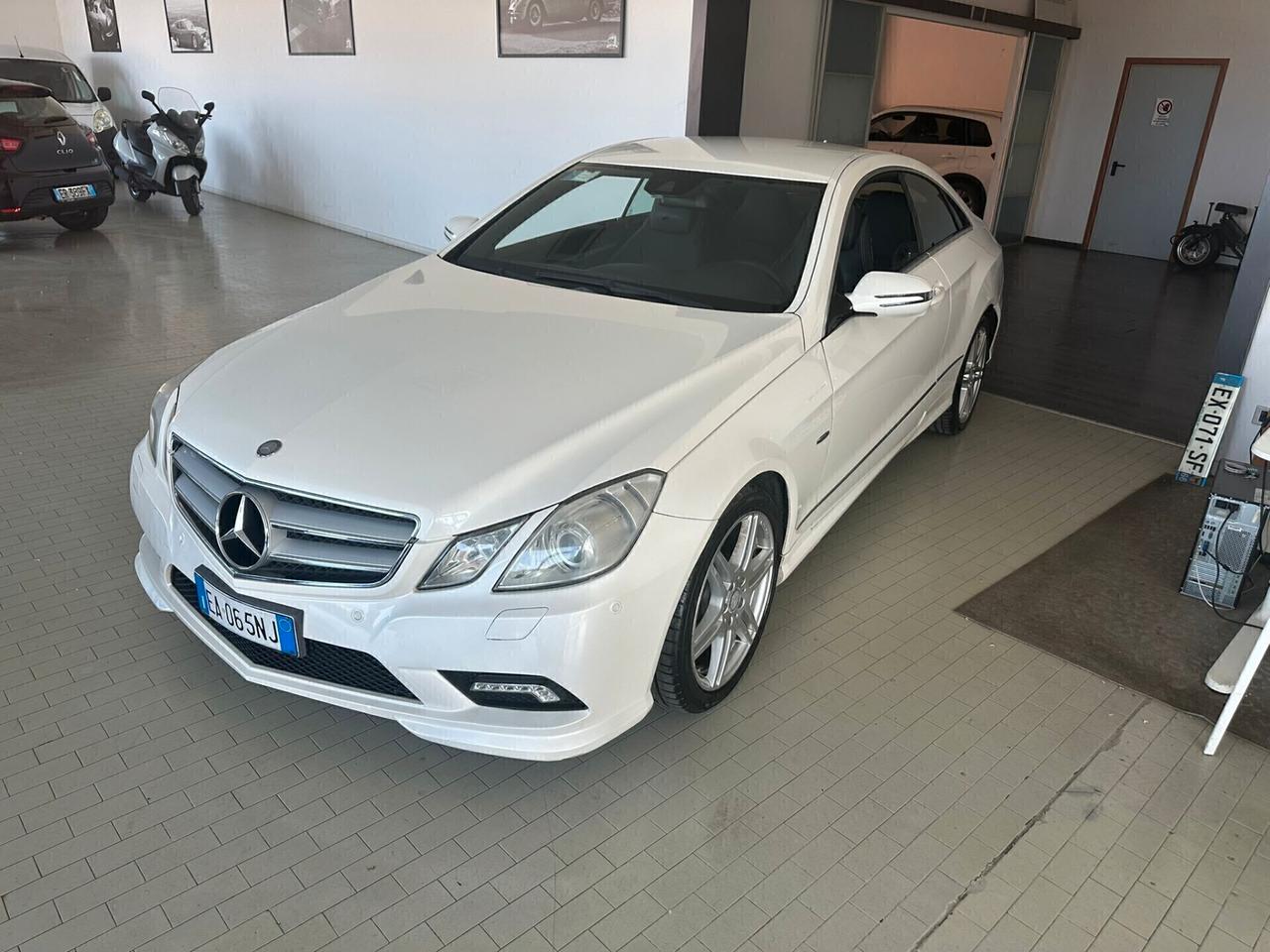 Mercedes-benz E 250 E 250 CDI BlueEFFICIENCY Avantgarde AMG