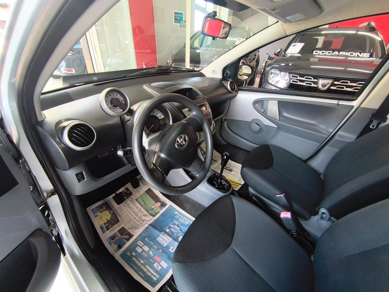 Toyota Aygo 1.0 12V VVT-i 5 porte Sol