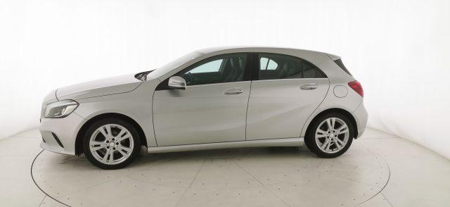 MERCEDES-BENZ A 180 d Automatic Sport
