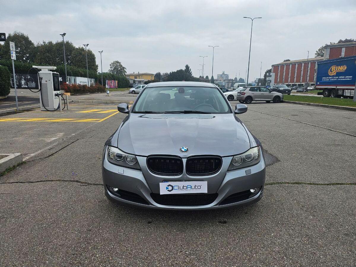 BMW Serie 3 Touring 320d xdrive Attiva 184cv
