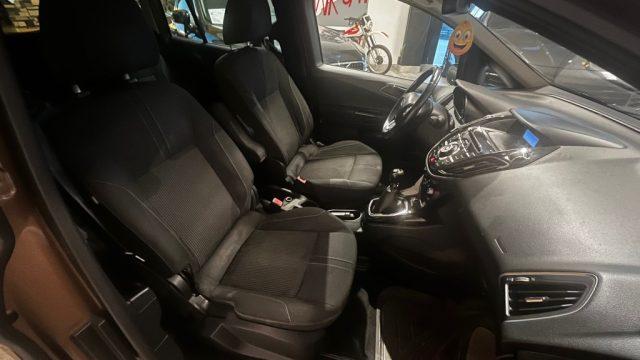 FORD B-Max 1.6 TDCi 95 CV- con danni di carrozzeria