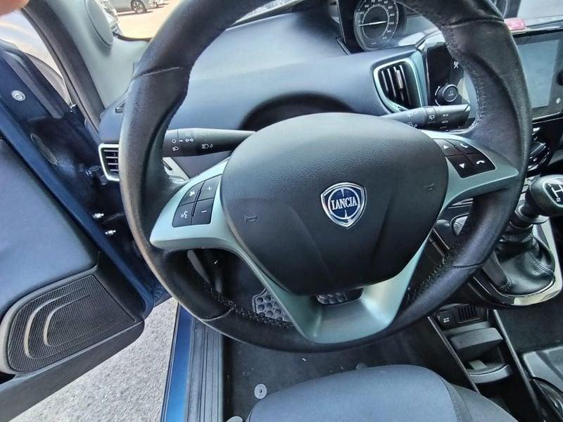 Lancia Ypsilon 1.0 FireFly 70cv Hybrid Gold Plus