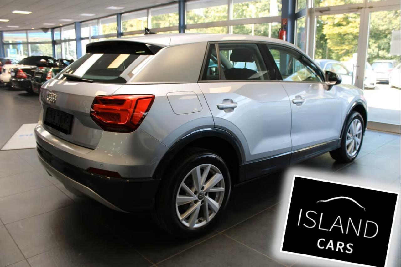 Audi Q2 30 TFSI Business Design