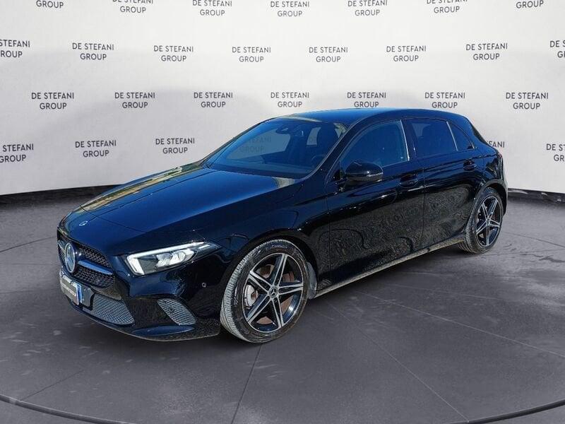 Mercedes-Benz Classe A A 180 d Automatic Sport NIGHT-EDITION