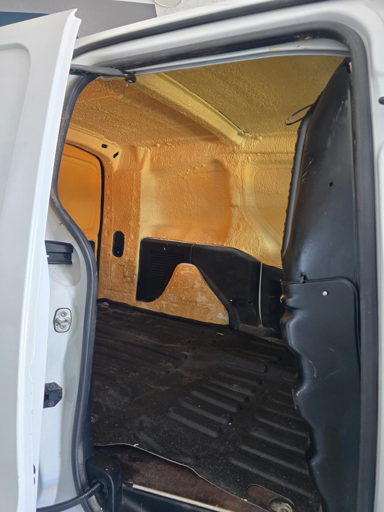 Citroen Berlingo BlueHDi 100 S&S Van 3 posti Club L2