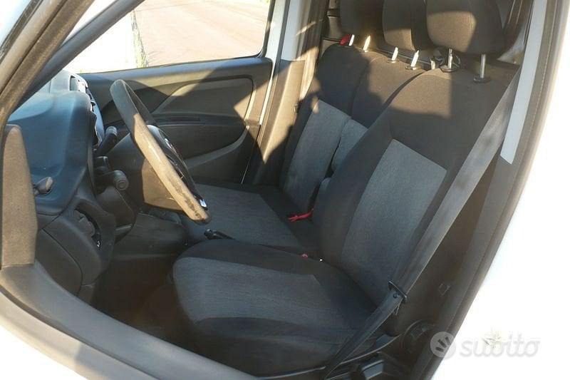 FIAT Dobl 1.6 Mjet 105cv E6D S&S PASSO CORTO