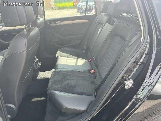 VOLKSWAGEN Passat Variant 2.0 tdi Highline Executive 150cv - FN023TV