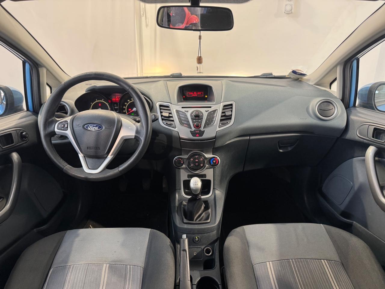 Ford Fiesta 1.4 5 porte Bz.- GPL Titanium