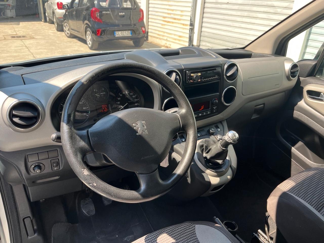 Peugeot Partner Tepee 1.6 VTi 120CV Outdoor GPL