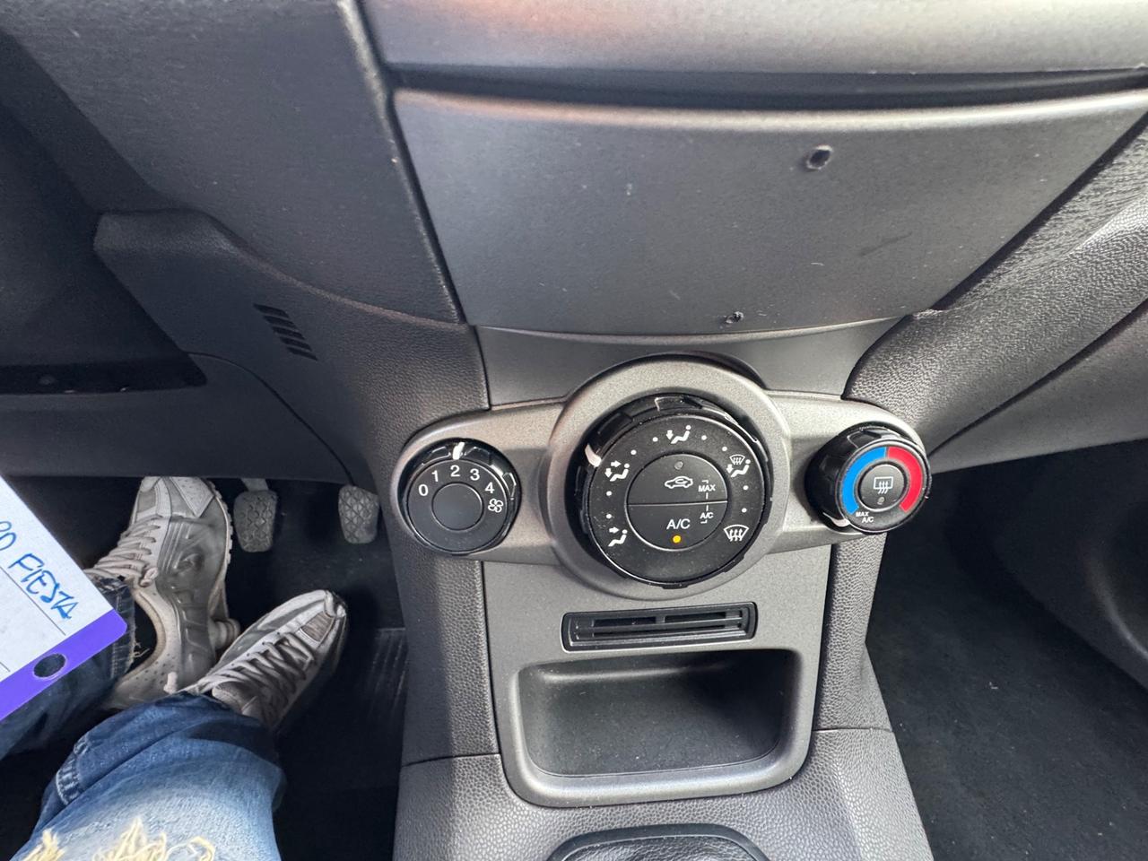 Ford Fiesta 1.5 TDCi 75CV 3 porte Van Entry
