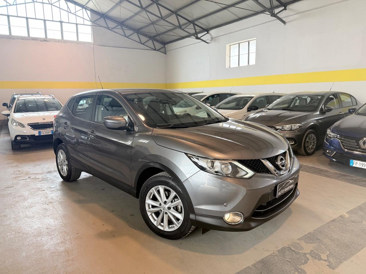 Nissan Qashqai 1.2 DIG-T N-Connecta euro6