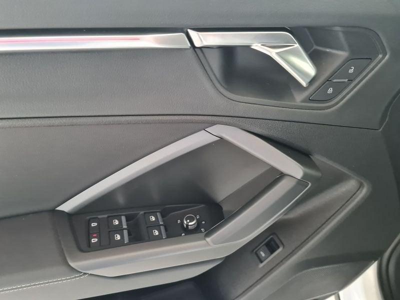 Audi Q3 Q3 35 1.5 tfsi S line edition s-tronic