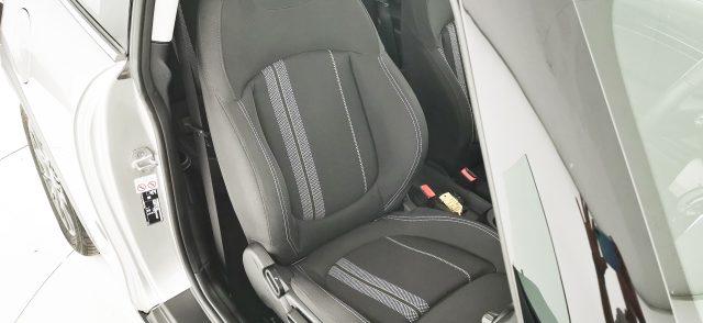 MINI Cooper SE Essential