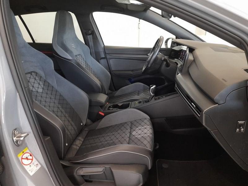 Volkswagen Golf 1.5 TSI EVO ACT R-Line