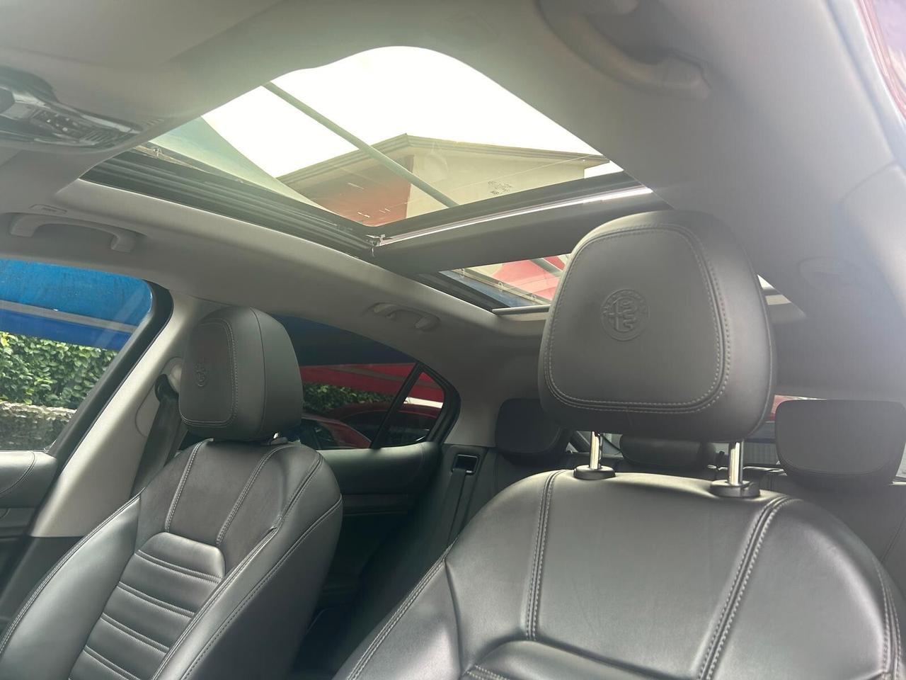 Alfa Romeo Stelvio 2.2 TD 210 cv AT8 Q4 Ti - Tetto