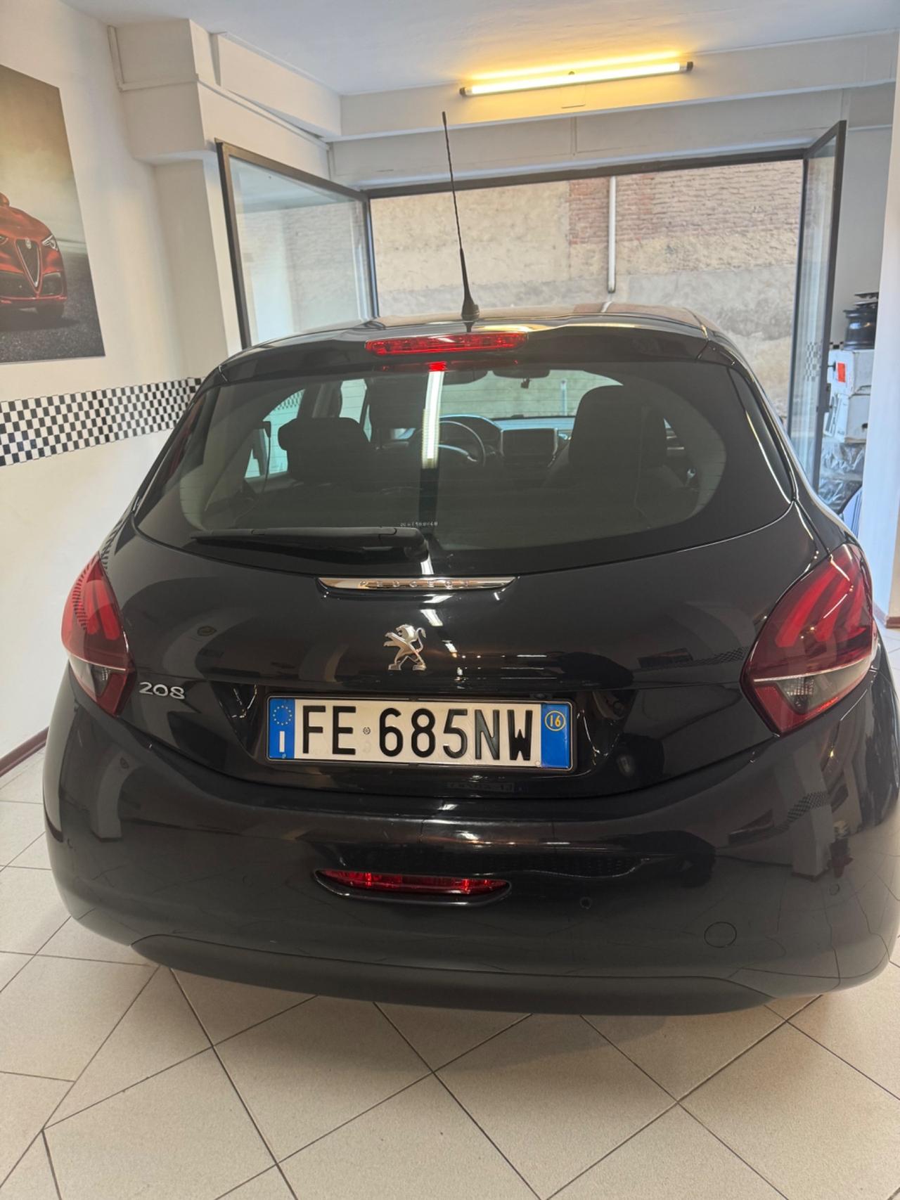 Peugeot 208 GPL Allure retrocamera sensori