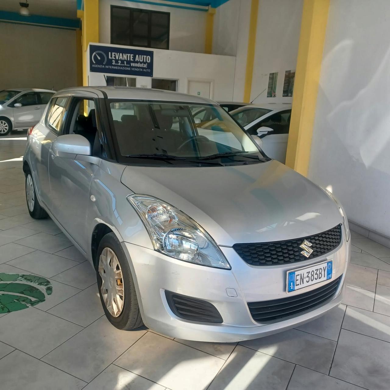 80.568KM SWIFT 1.2 NEOPATENTATI PERFETTA