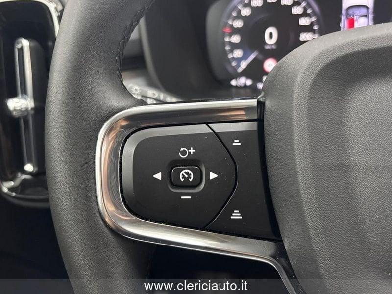 Volvo XC40 T2 automatico Core