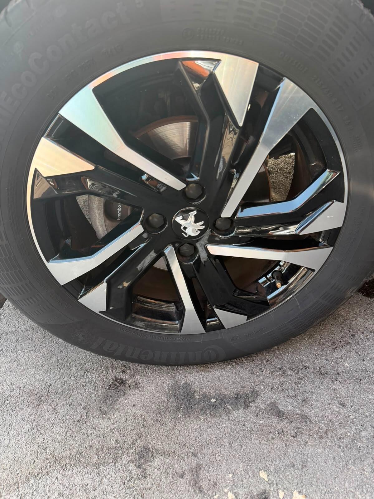 Peugeot 2008 PureTech 130 S&S Allure Pack