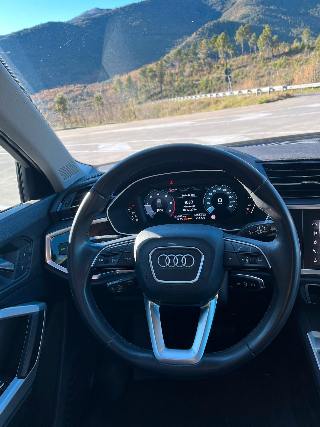 Audi Q3 35 TDI S tronic Business Advanced 4x4 2021-Tagliandata-