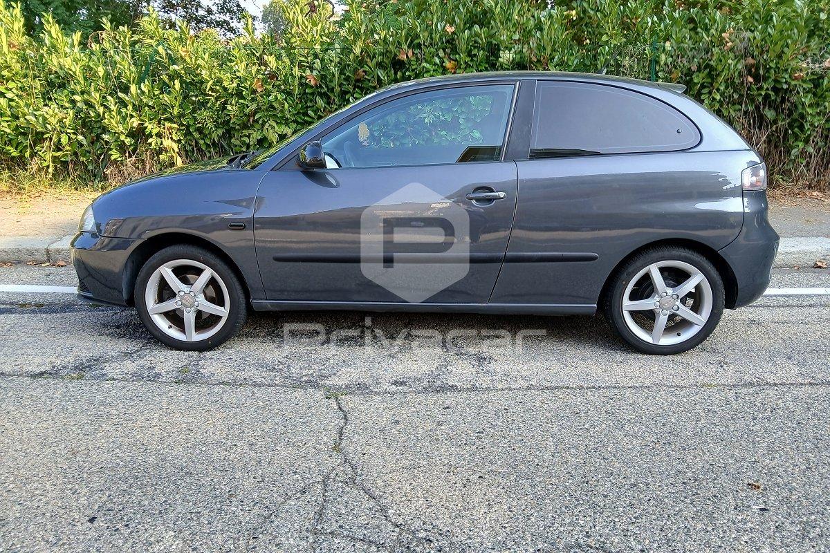 SEAT Ibiza 1.4 16V 85CV 3p. Stylance DUAL
