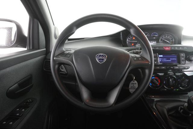 LANCIA Ypsilon Ypsilon 1.0 FireFly 5 porte S&S Hybrid Silver