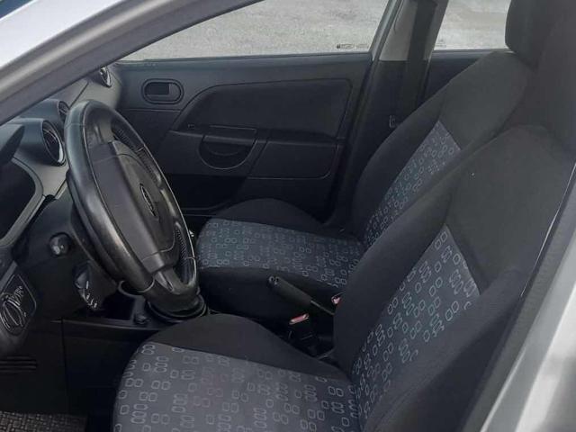 FORD Fiesta 1.4 TDCi 5p. Ghia senza nessun lavoro da fare