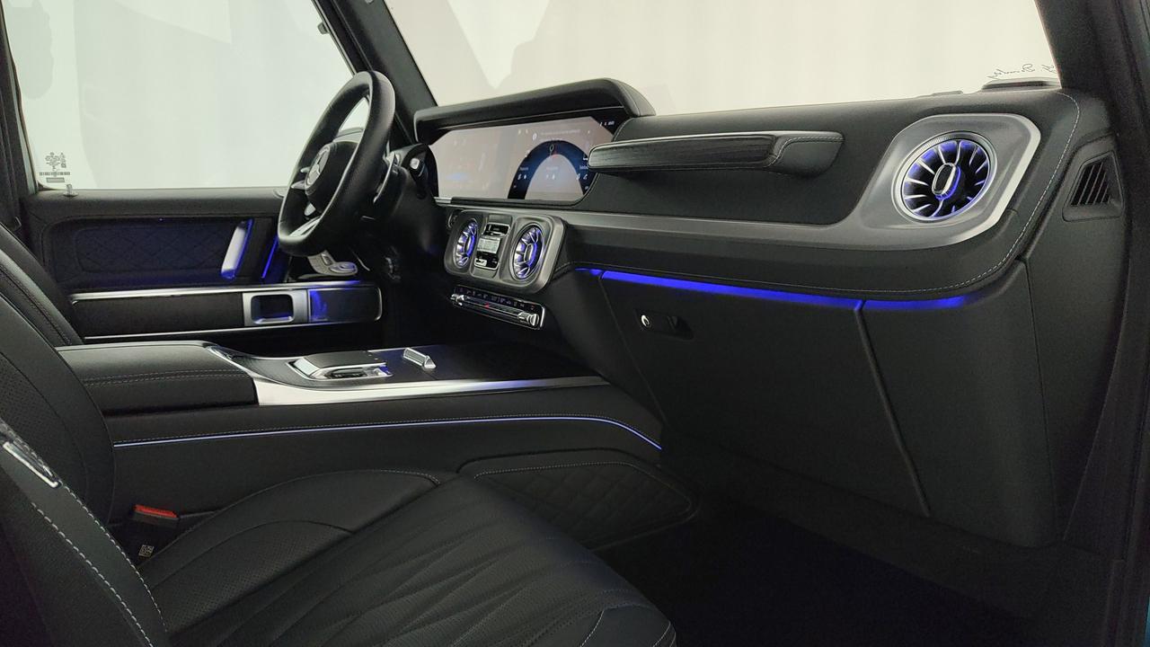 Mercedes-Benz G AMG 63 585cv auto