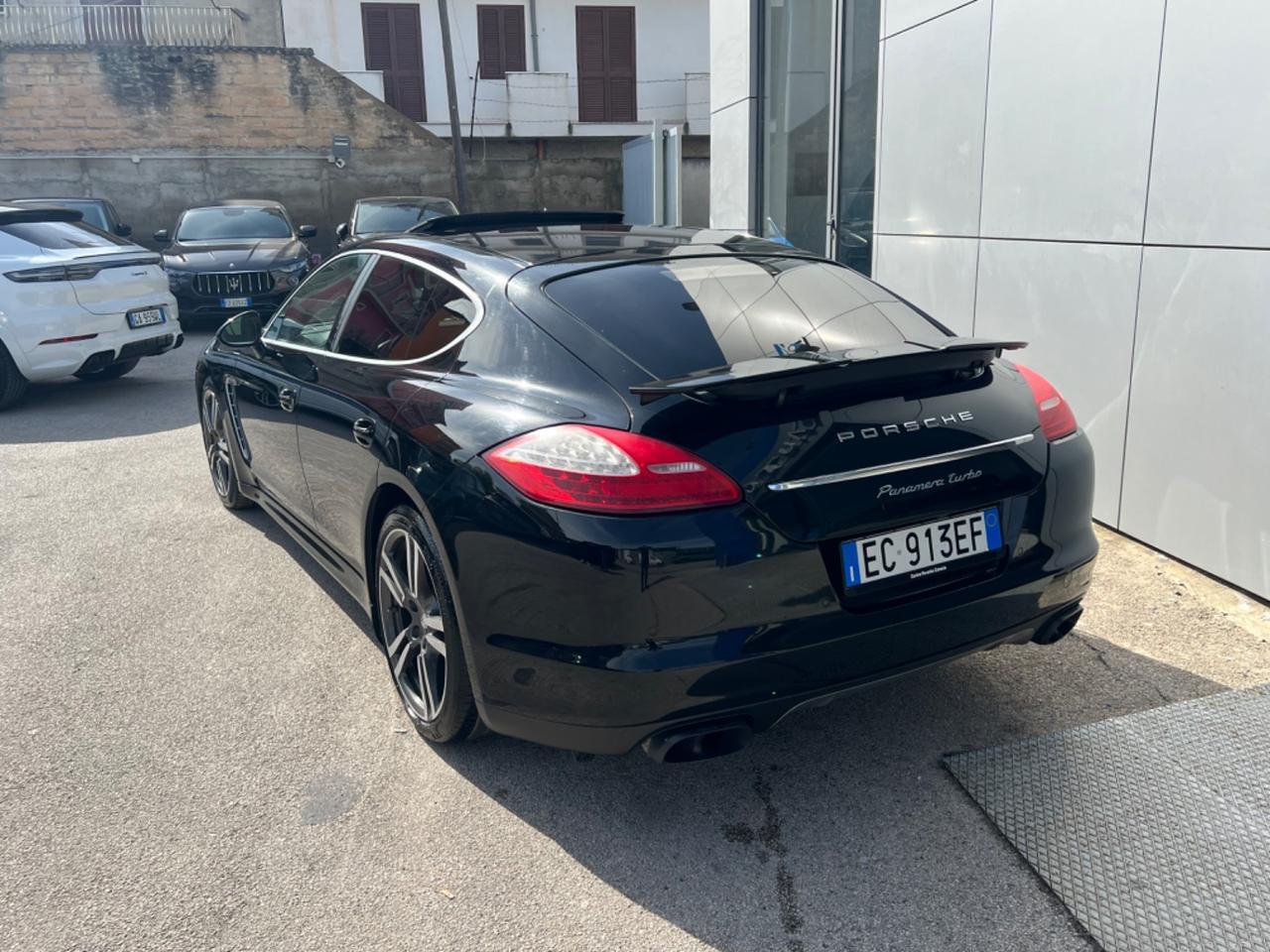 Porsche Panamera 4.8 Turbo